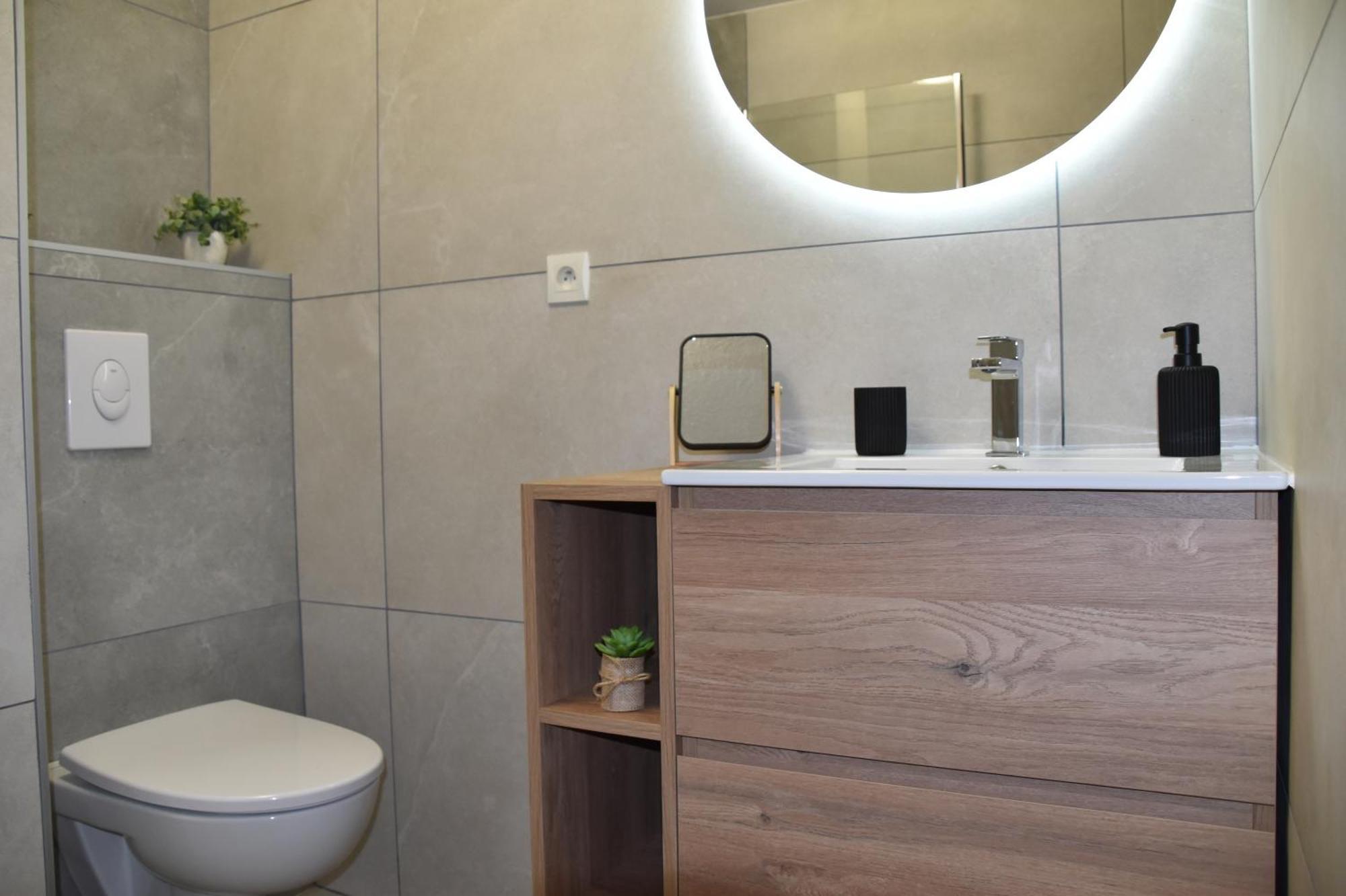 Appartement 6 Places Aux Pieds Des Pistes Avec Piscine, Wifi Et Parking Prive, Salle De Bain Refaite A Neuf Orcieres Exterior photo