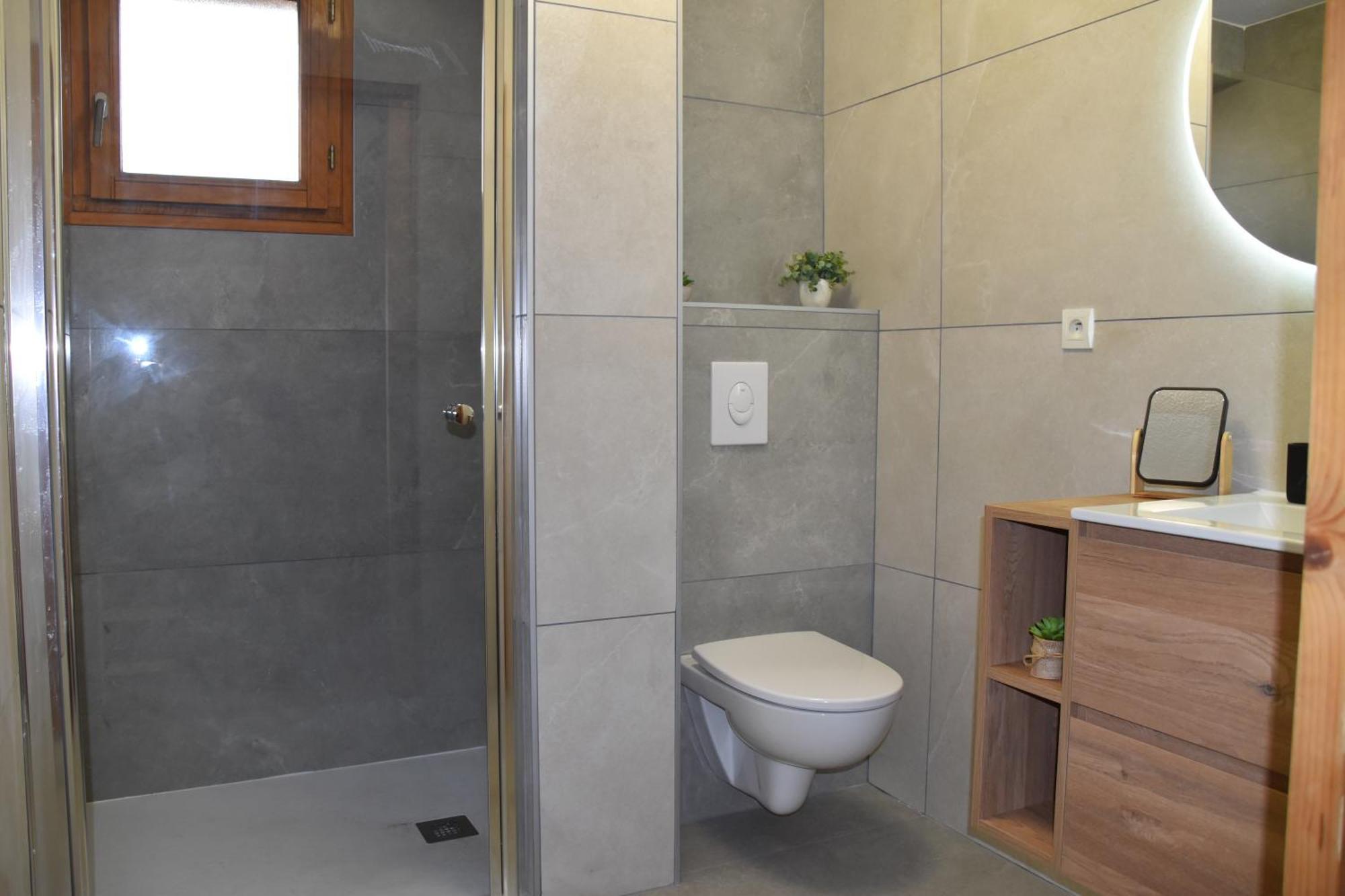 Appartement 6 Places Aux Pieds Des Pistes Avec Piscine, Wifi Et Parking Prive, Salle De Bain Refaite A Neuf Orcieres Exterior photo